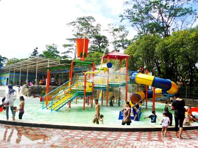 taman-wisata-matahari water park