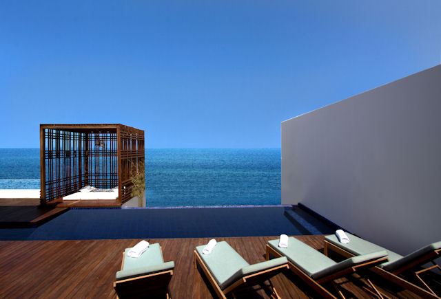 montigo-resorts-nongsa-residences-private-lap-pool-cabana