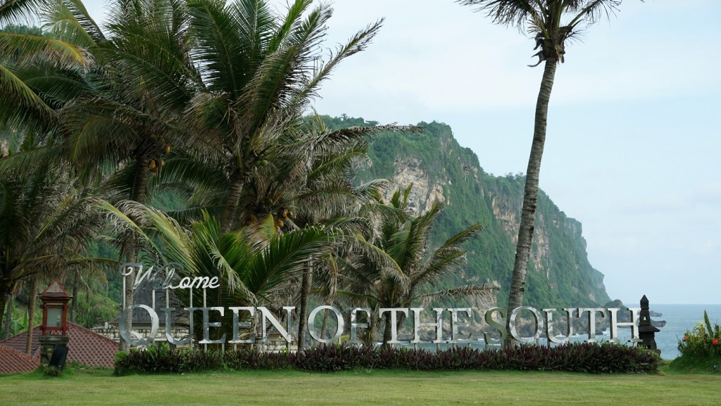 Review Queen Of The South Resort Hotel Romantis Di Tepi Pantai Jogja Yang Eksotis