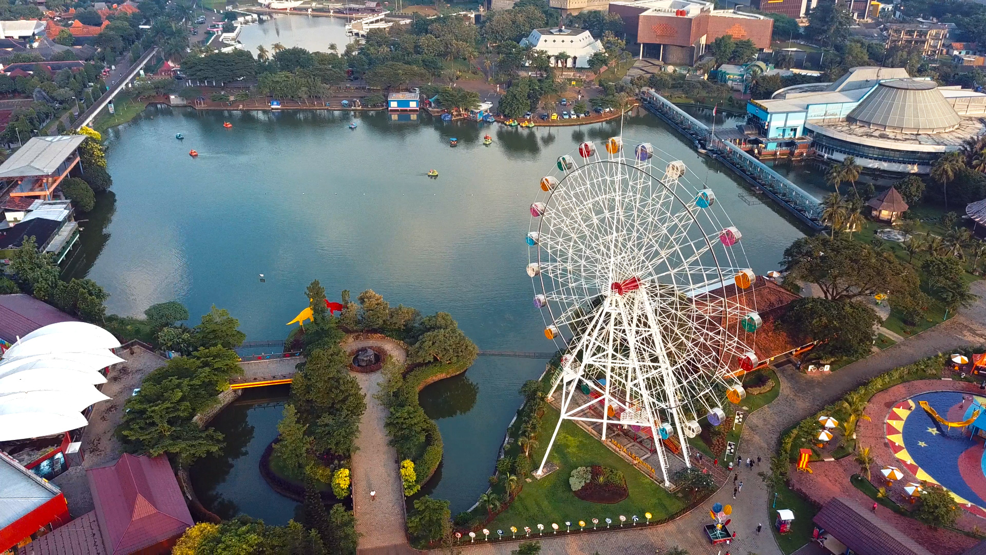 Taman Legenda TMII Hiburan Rakyat Yang Kurang Merakyat Updated 2019